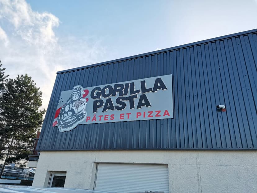 Bandeau + lettres découpées